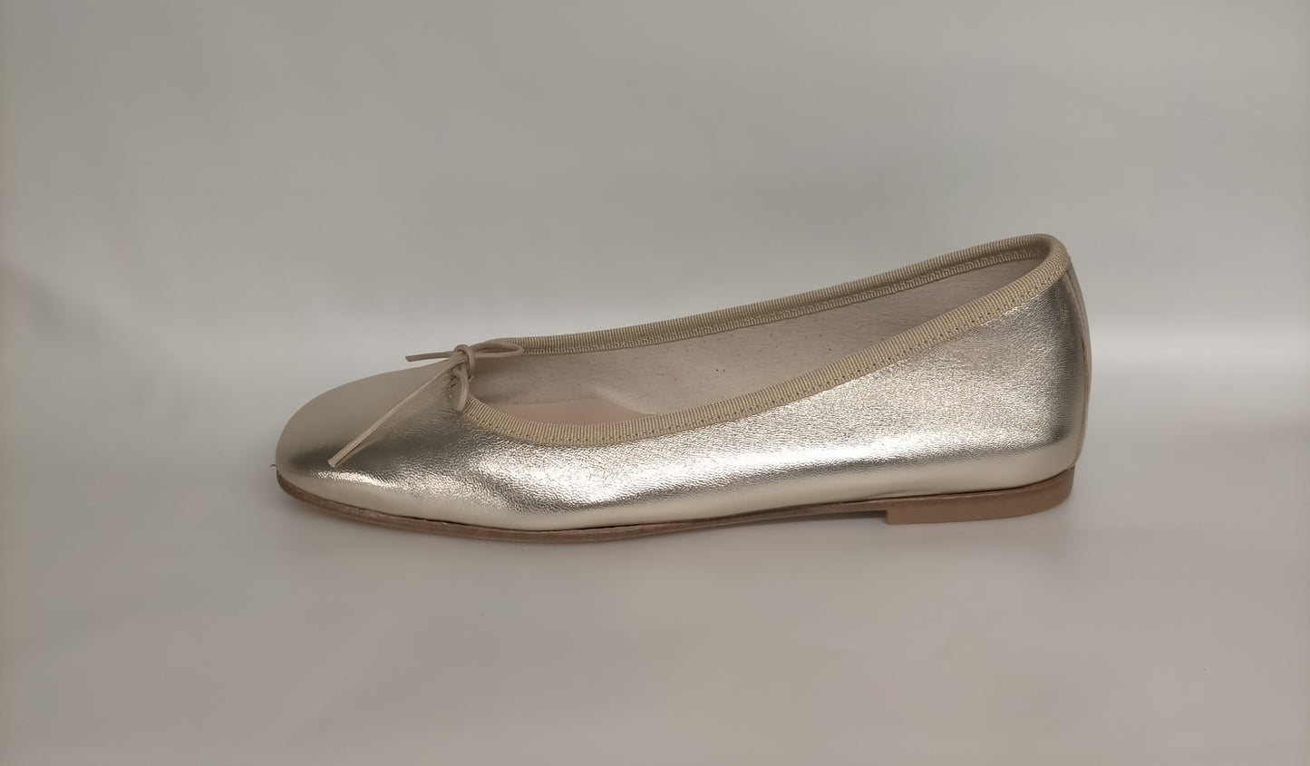 Ballerine LONIGRO con zeppa interna in pelle platino