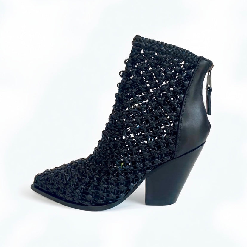 stivaletto texano Elena Iachi pelle intrecciato nero E4133