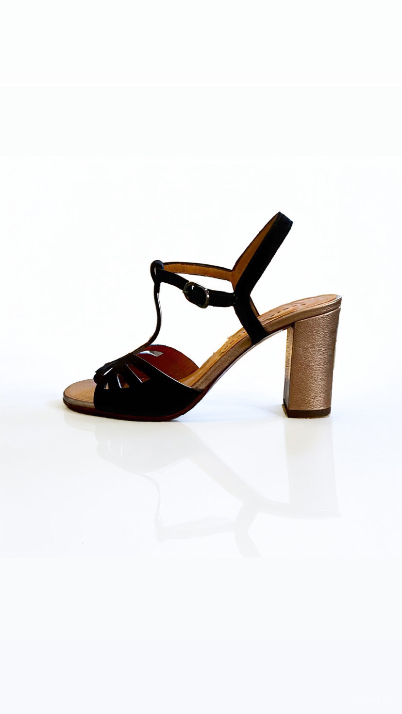 Sandali Chie Mihara in camoscio nero  BELALA