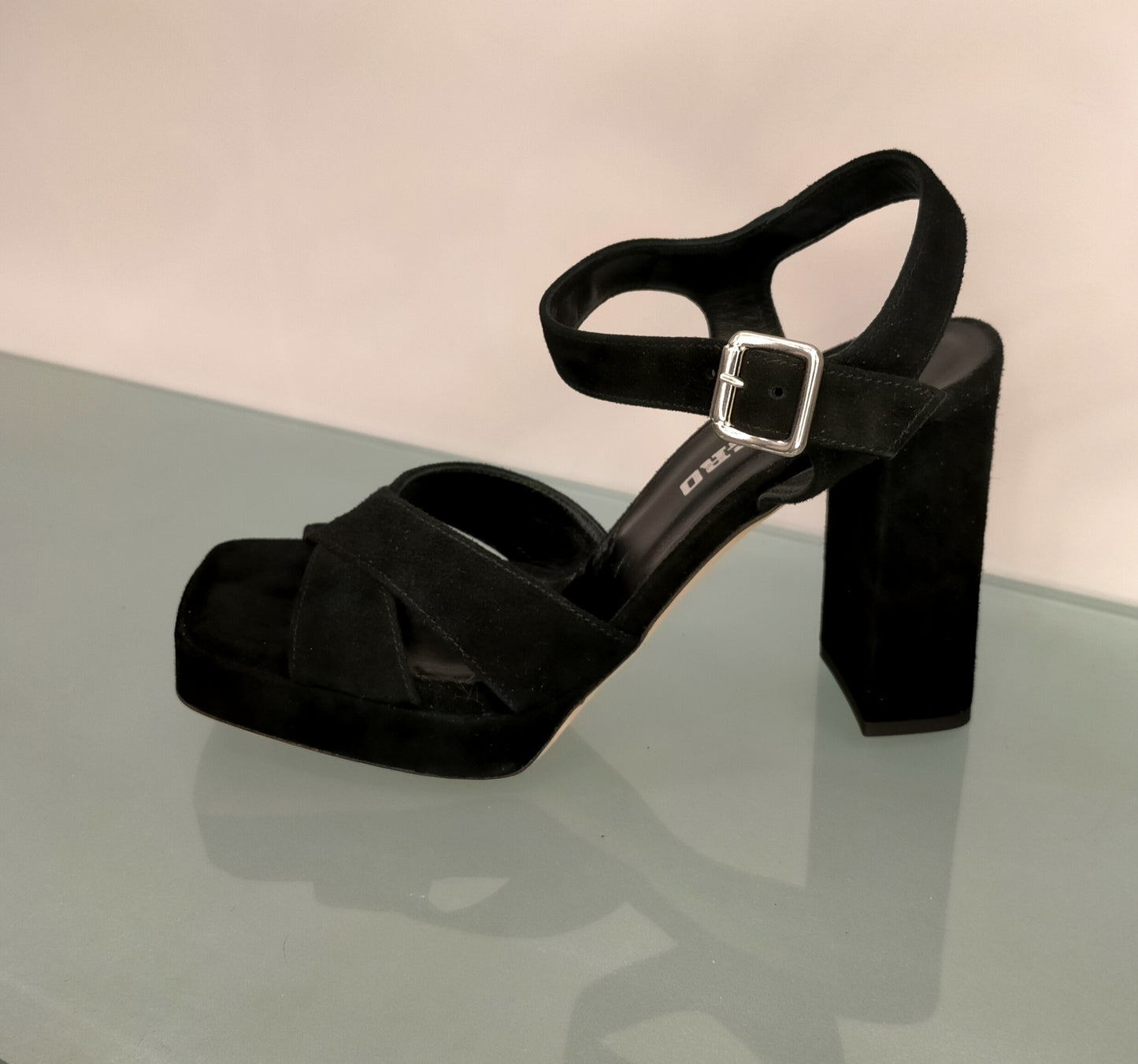 Sandali LONIGRO con plateau in camoscio nero - punta quadrata
