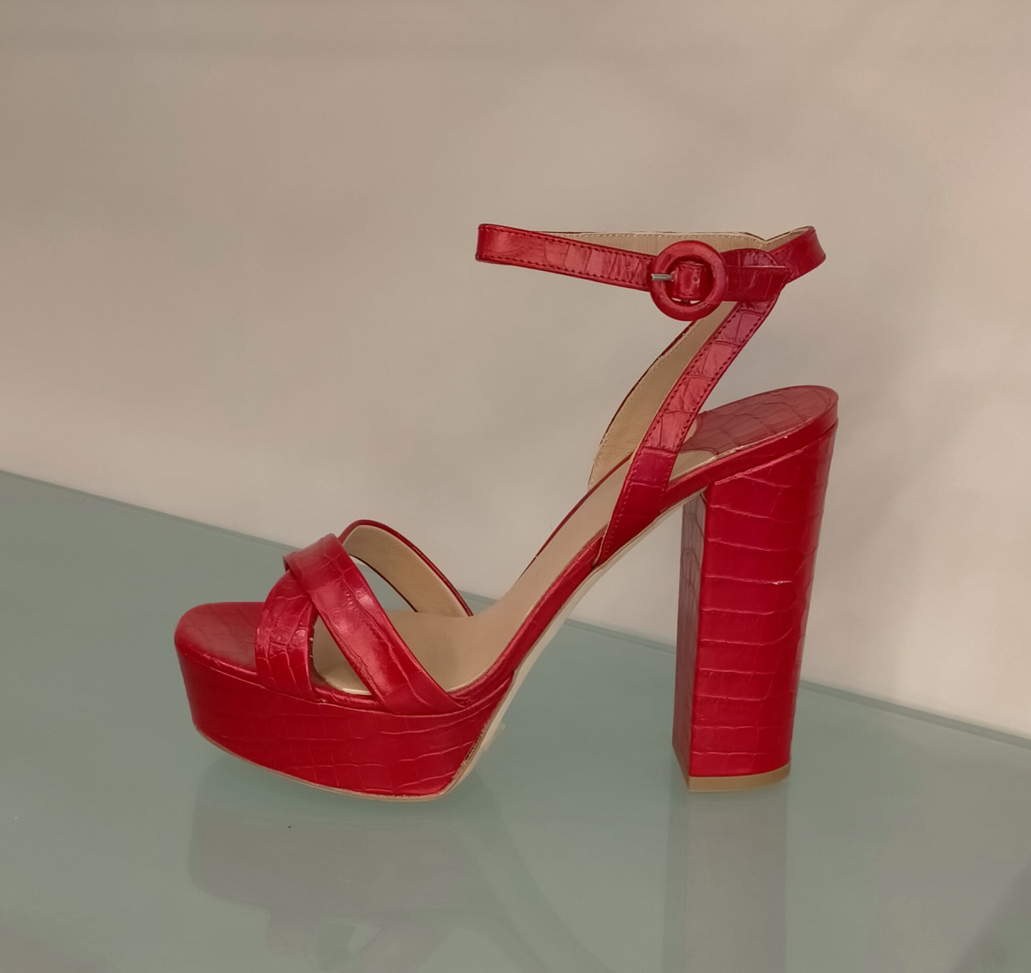 Sandali LONIGRO con plateau in pelle stampa cocco rossa
