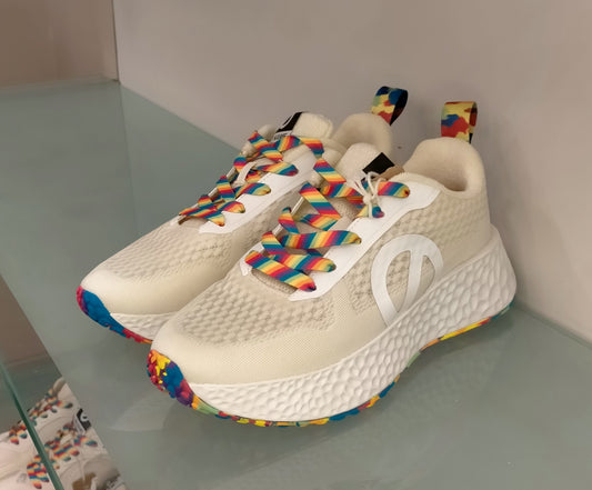 Sneakers NO NAME in tessuto avorio, lacci e fondo multicolor