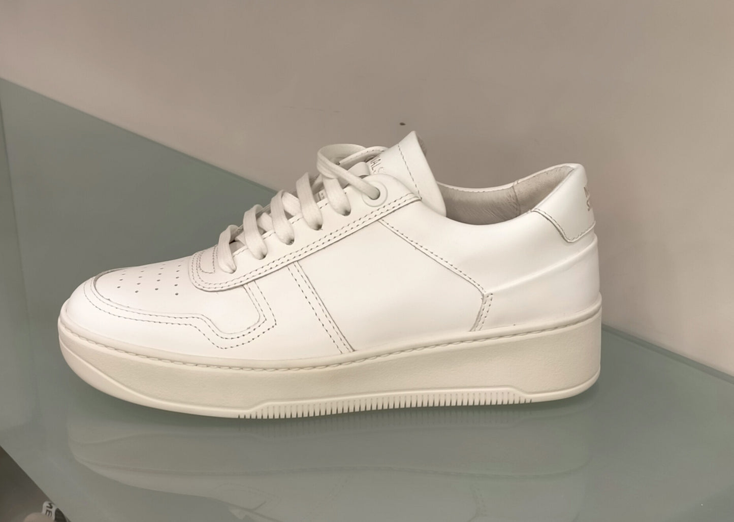 Sneakers NATIONAL STANDARD in pelle bianca