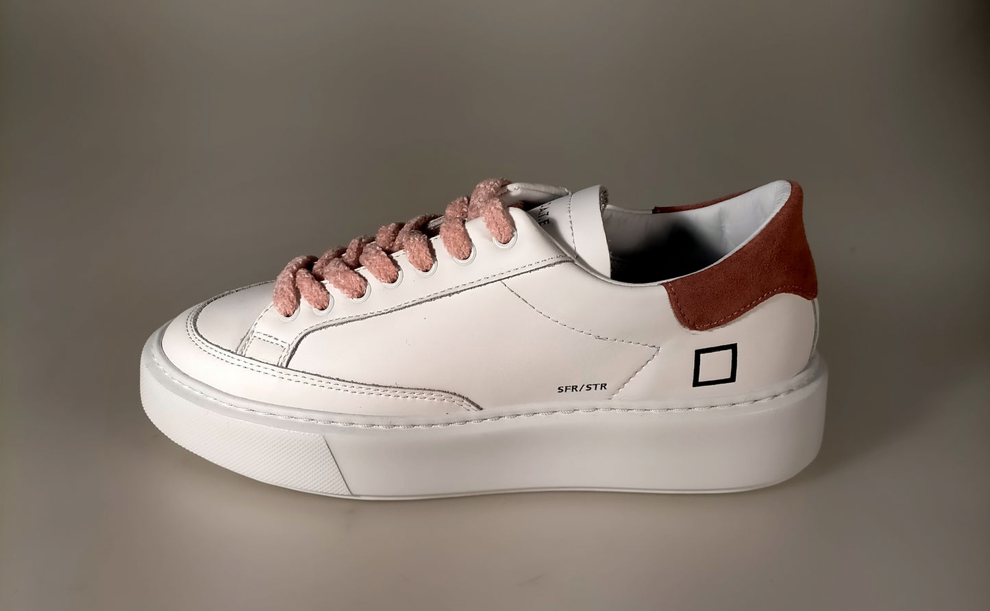Sneakers D.A.T.E. SFERA white/phard