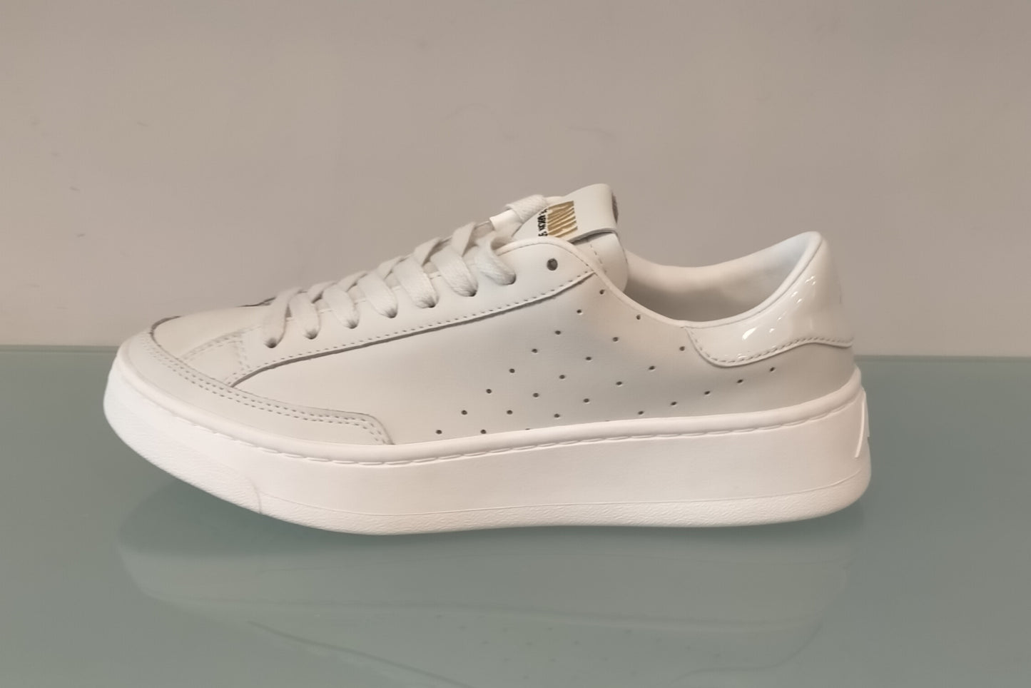 Sneakers AMBI TRAILMATE-2 white patent