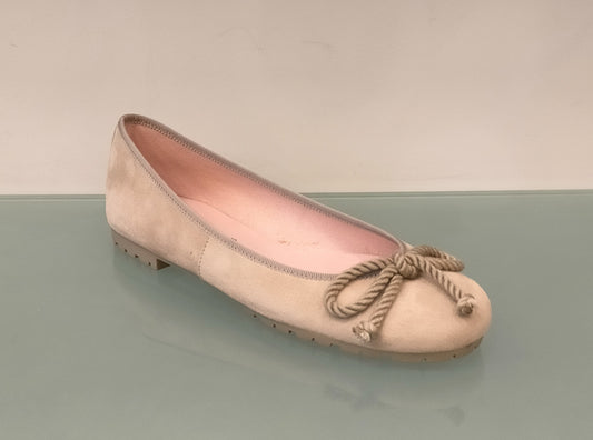 Ballerine Pretty Ballerinas in camoscio beige