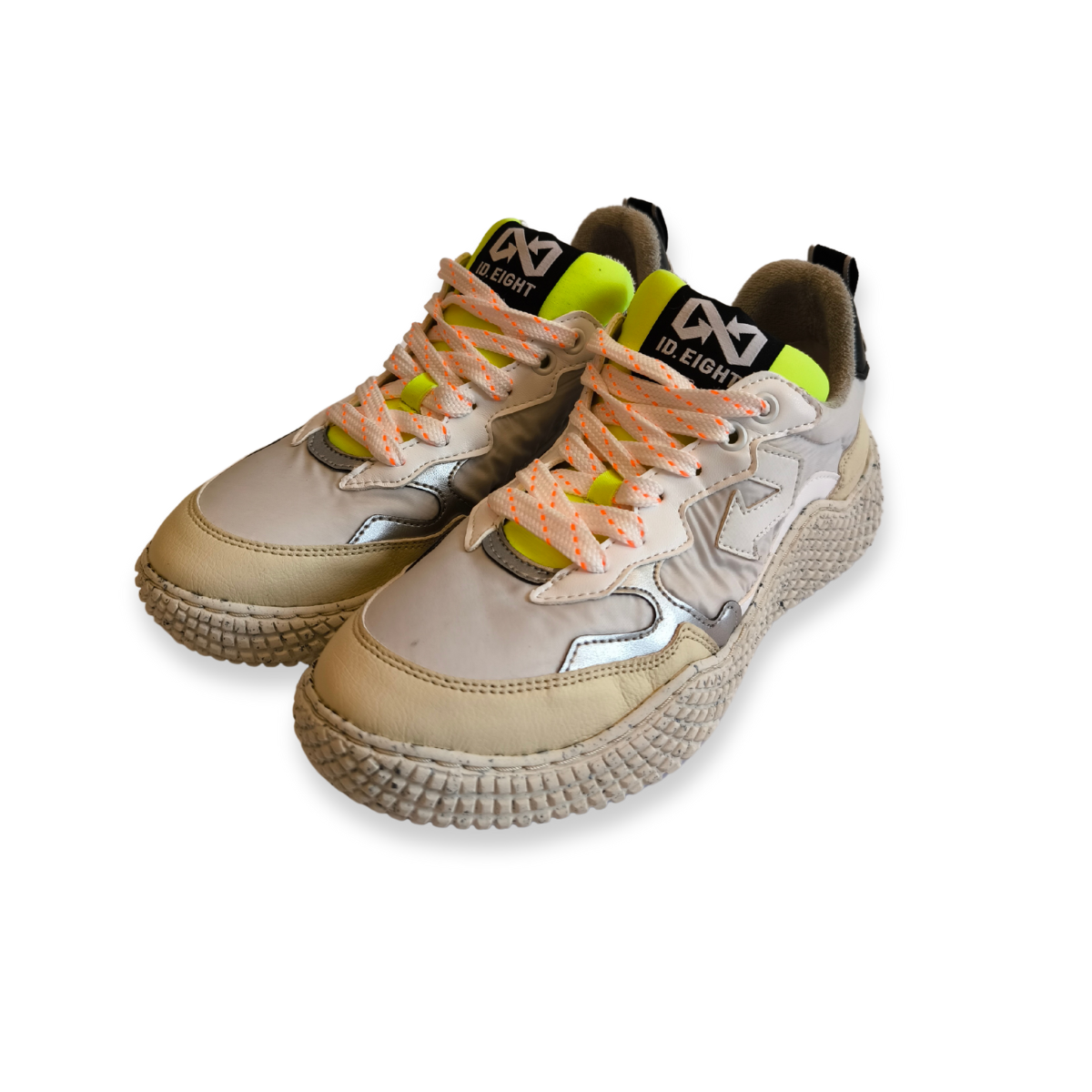 Sneakers ID.EIGHT Bianco e Gialla Ecologiche Realizzate con Scarti Alimentari e Materiali di Riciclo